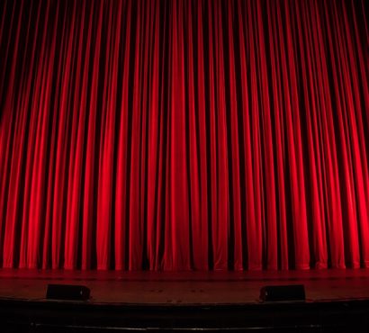 “Gran scompiglio alle terme”, mercoledì al CESVOB lo spettacolo nato dal percorso formativo “Il teatro come strumento di integrazione sociale”