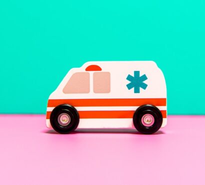 Contributi per l’acquisto di autoambulanze, autoveicoli per attività sanitarie e beni strumentali