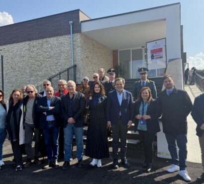 IL MANTELLO CONDIVISO. IL CESVOLAB INCONTRA I RAGAZZI DELL’ISTITUTI “DA VINCI” PER PARLARE DI LEGALITA’